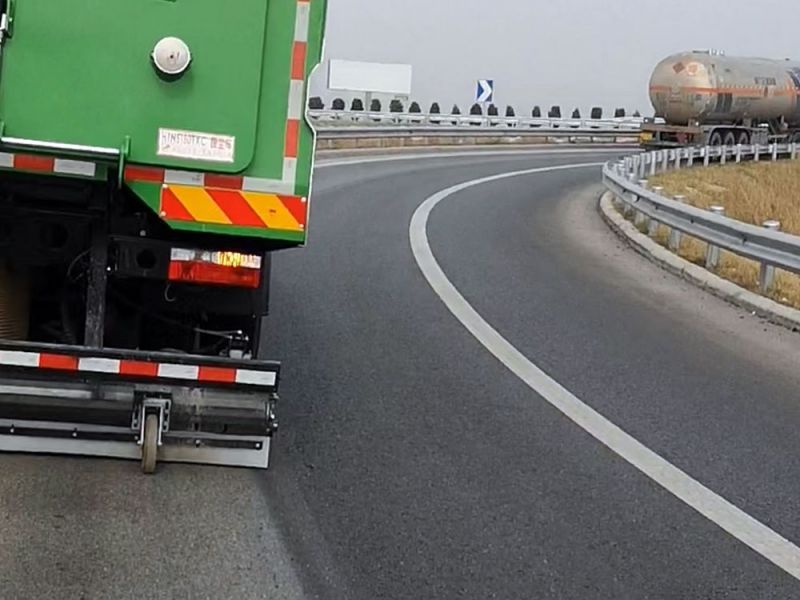 国道107（匝道）日常保洁清扫